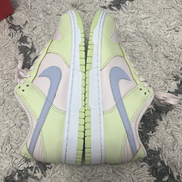 Nike Dunk - Picture 8 of 11